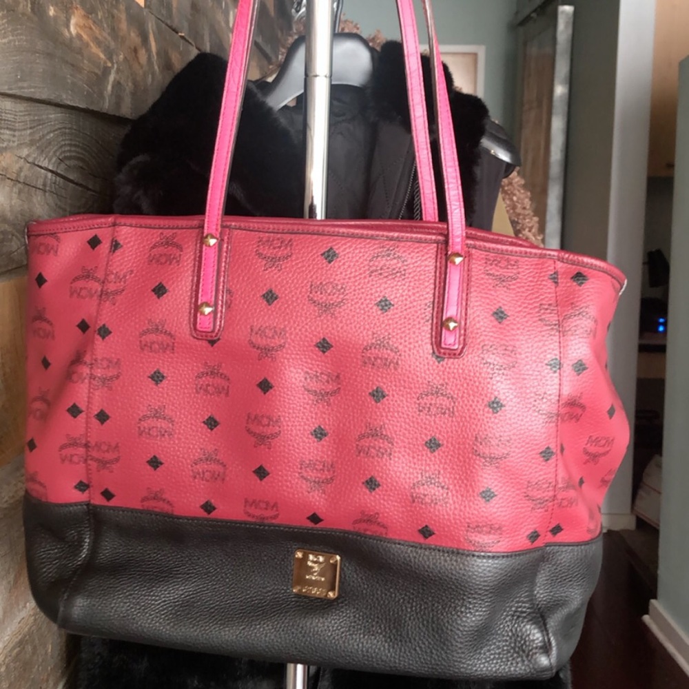 MCM tote